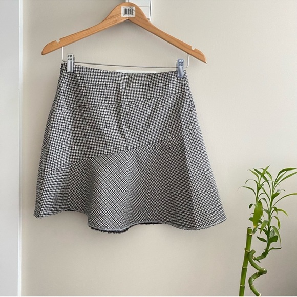 Maje Black White Houndstooth Asymmetric Mini Skirt - Picture 3 of 10